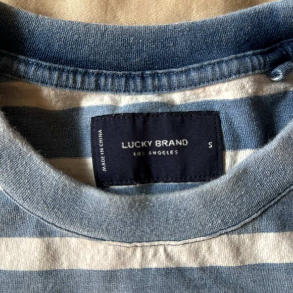 Striped tshirt - Picture 2 of 3